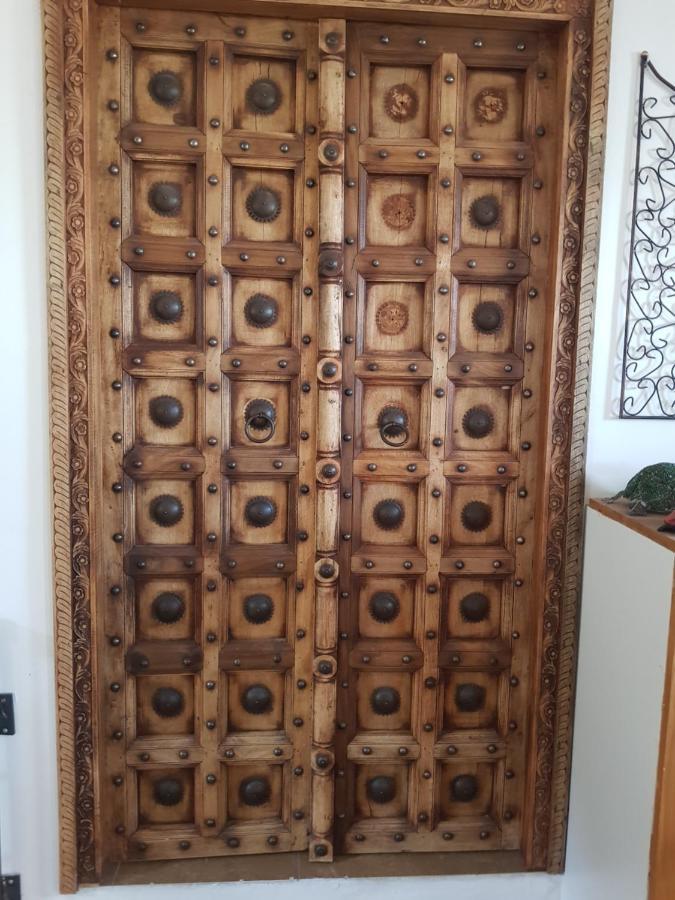La Croisee Des Chemins Bed and Breakfast Calvisson Εξωτερικό φωτογραφία